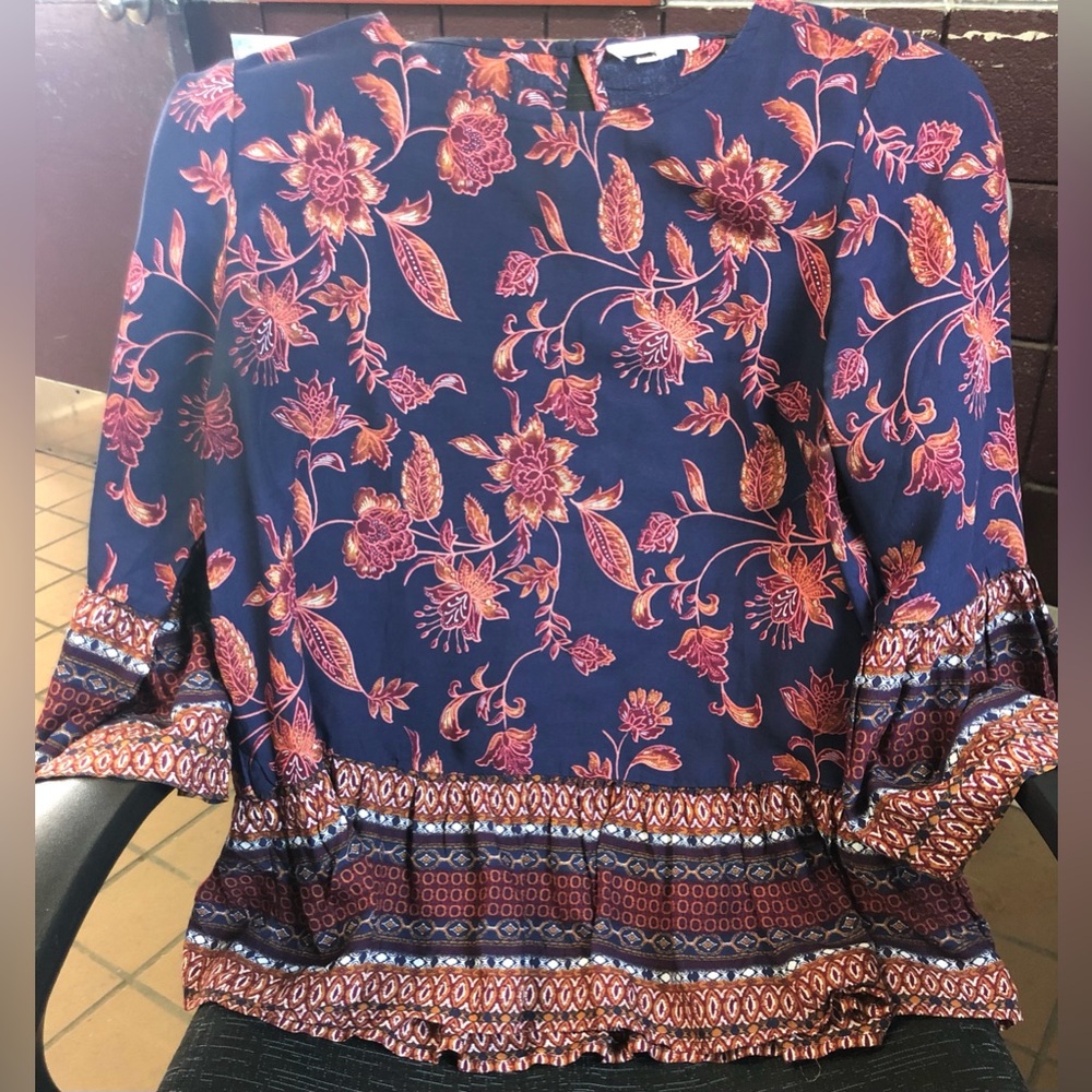 Beach lunch lounge bell sleeve floral blouse
